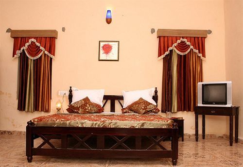British Cliff Club Resort Ooty Exterior photo