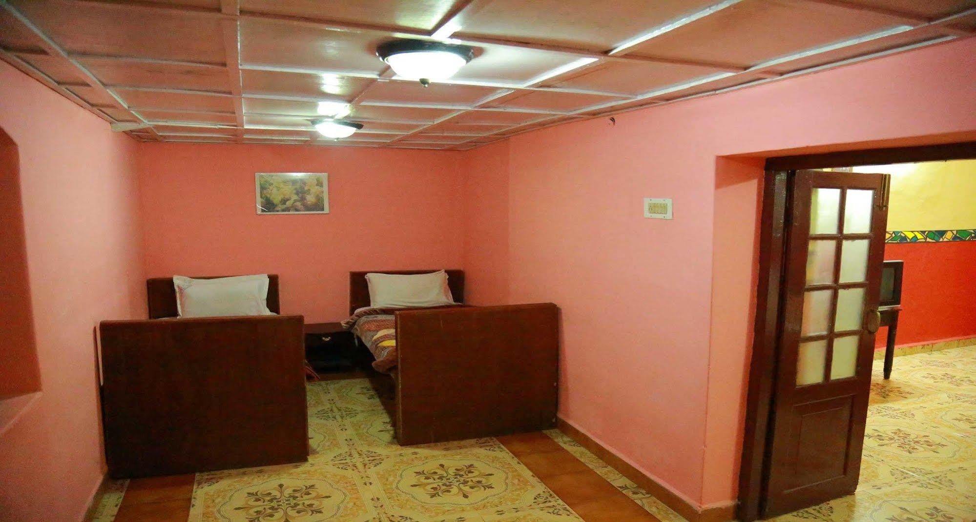 British Cliff Club Resort Ooty Exterior photo