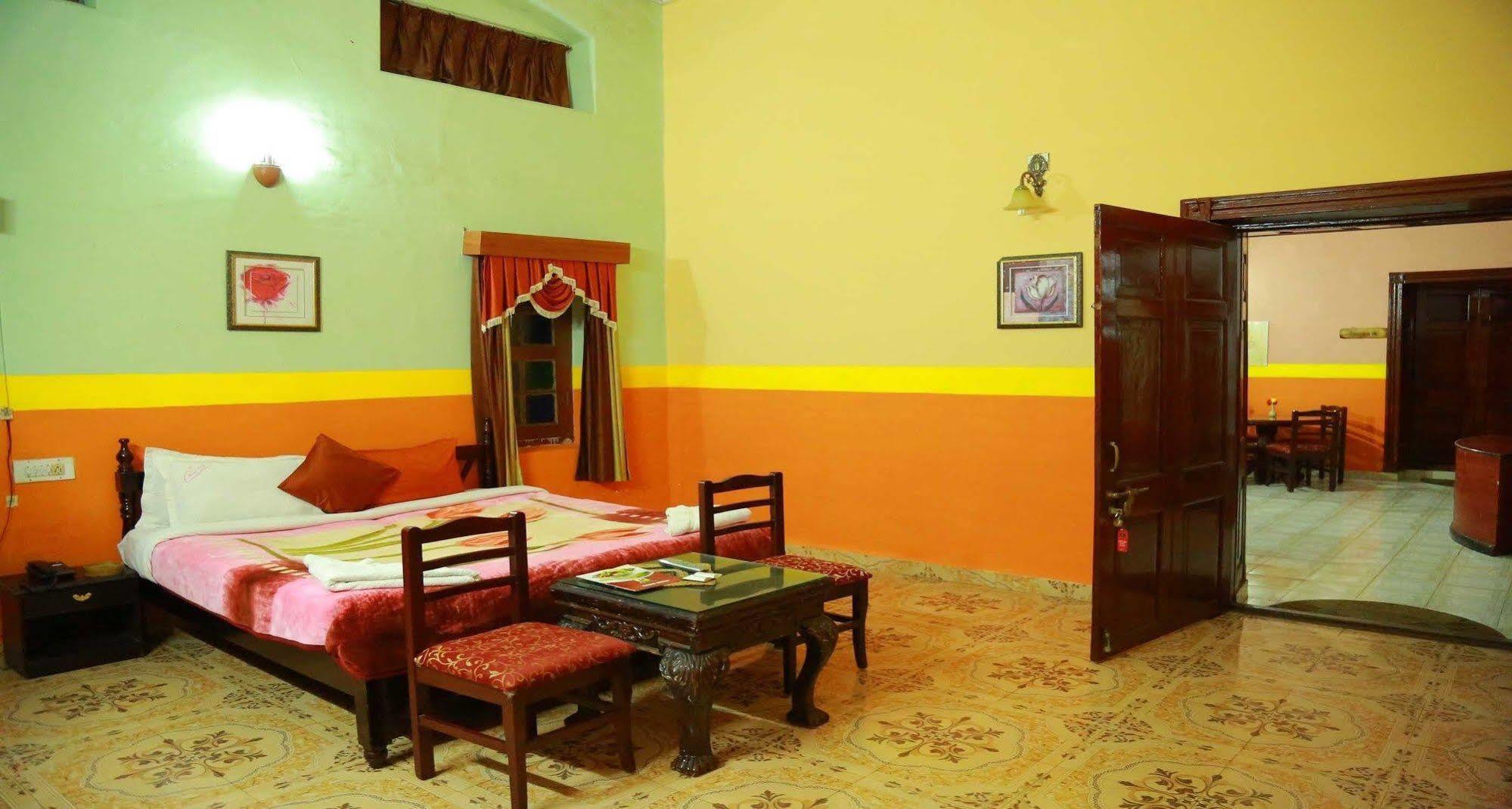 British Cliff Club Resort Ooty Exterior photo