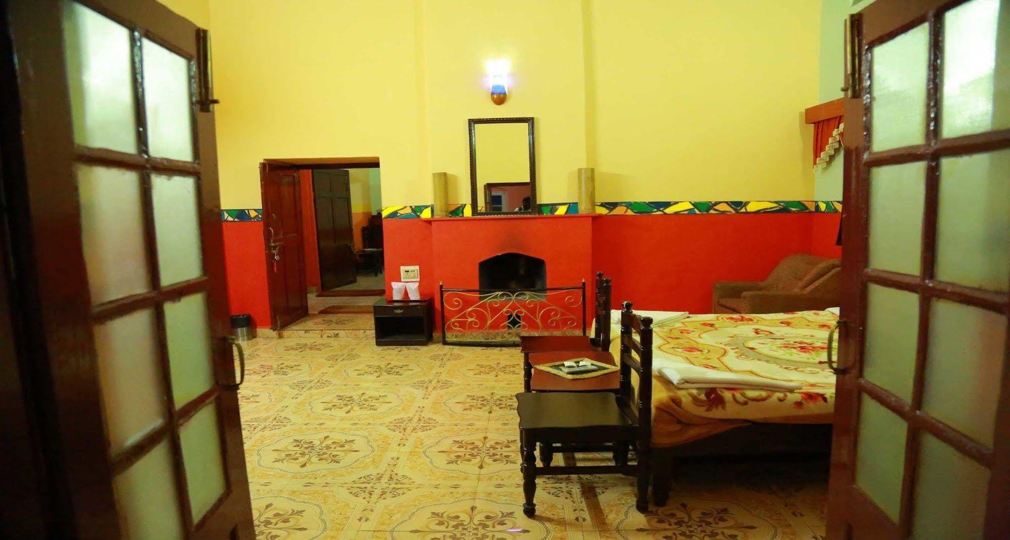 British Cliff Club Resort Ooty Exterior photo