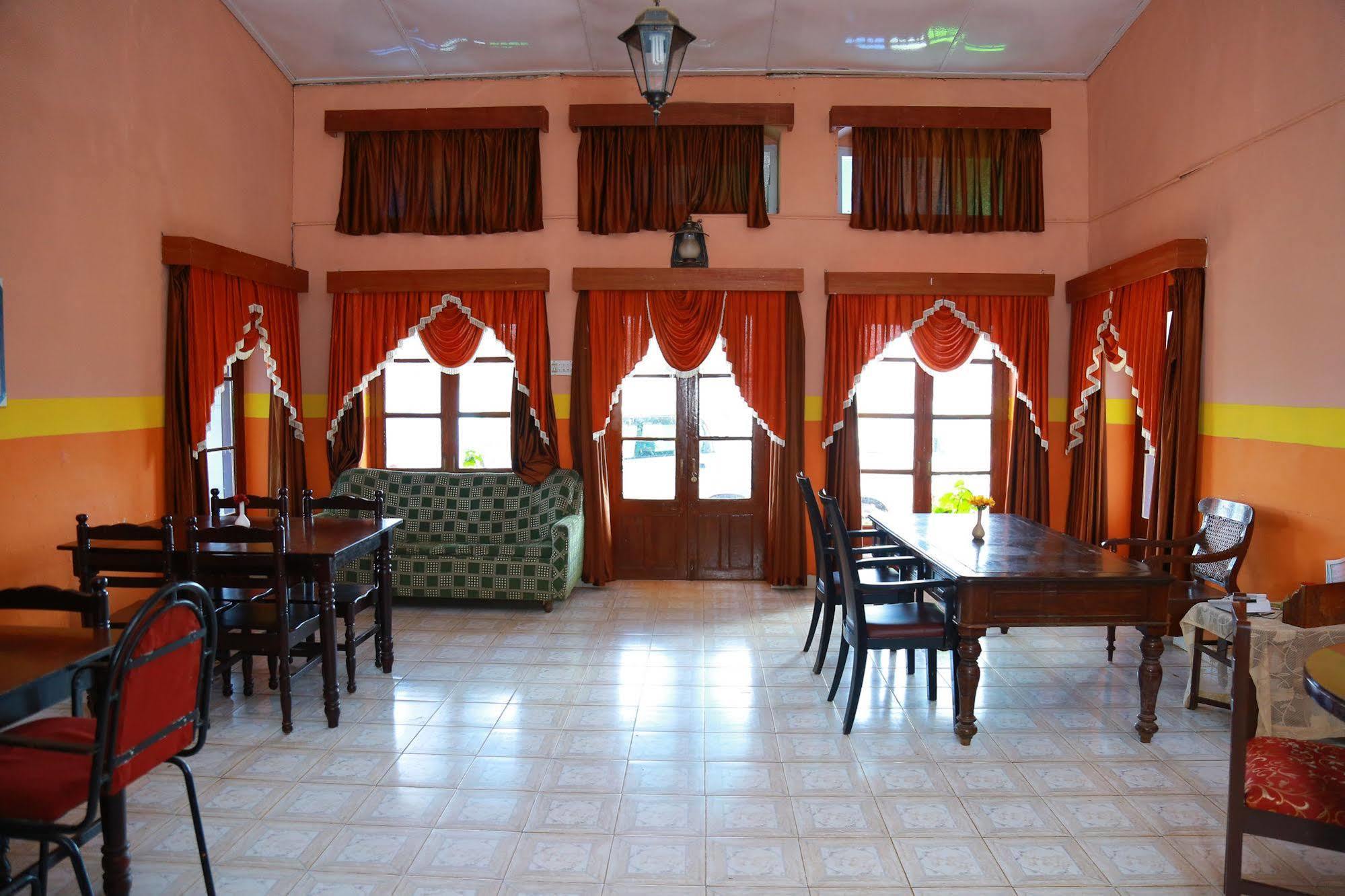 British Cliff Club Resort Ooty Exterior photo